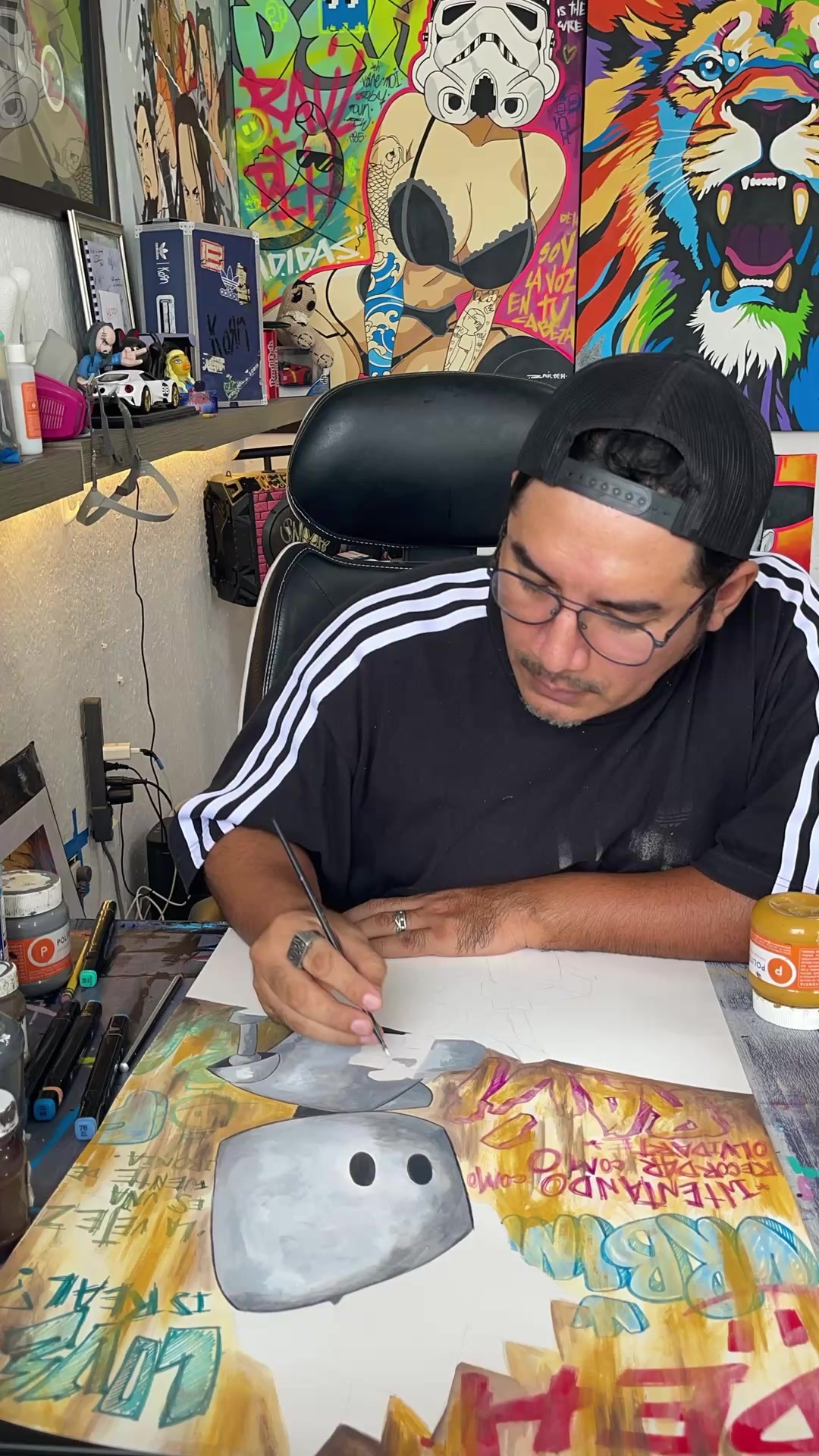 @raul urbina artist
