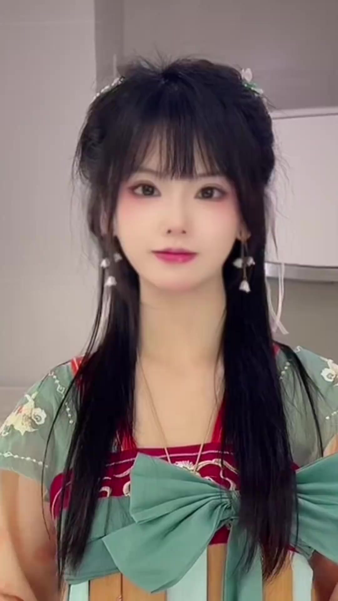 @干饭小困困