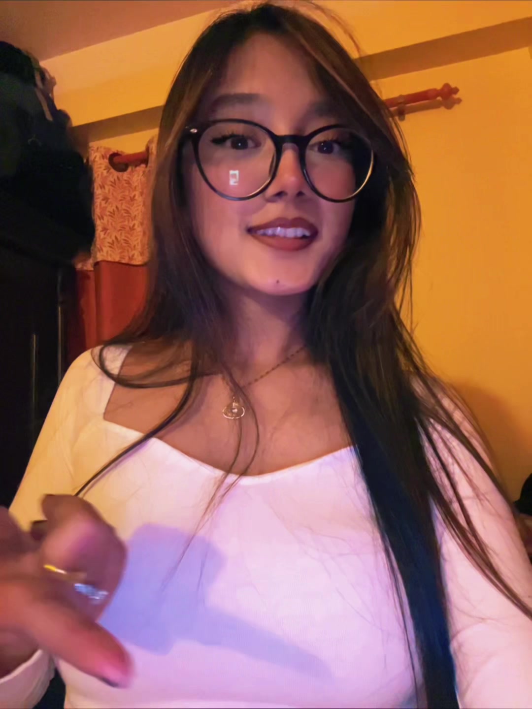 @whos_nilima
