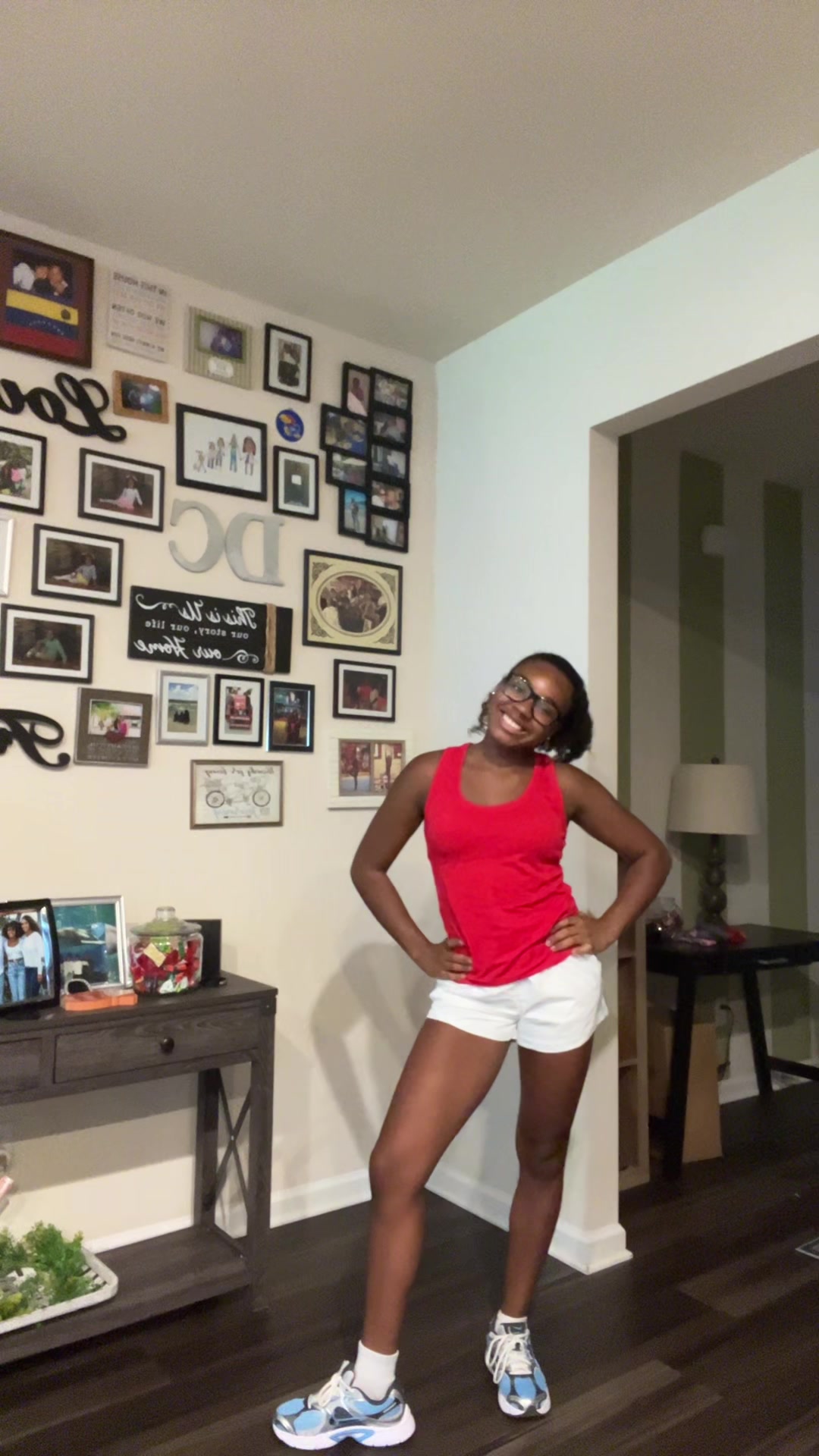 @Naomiii