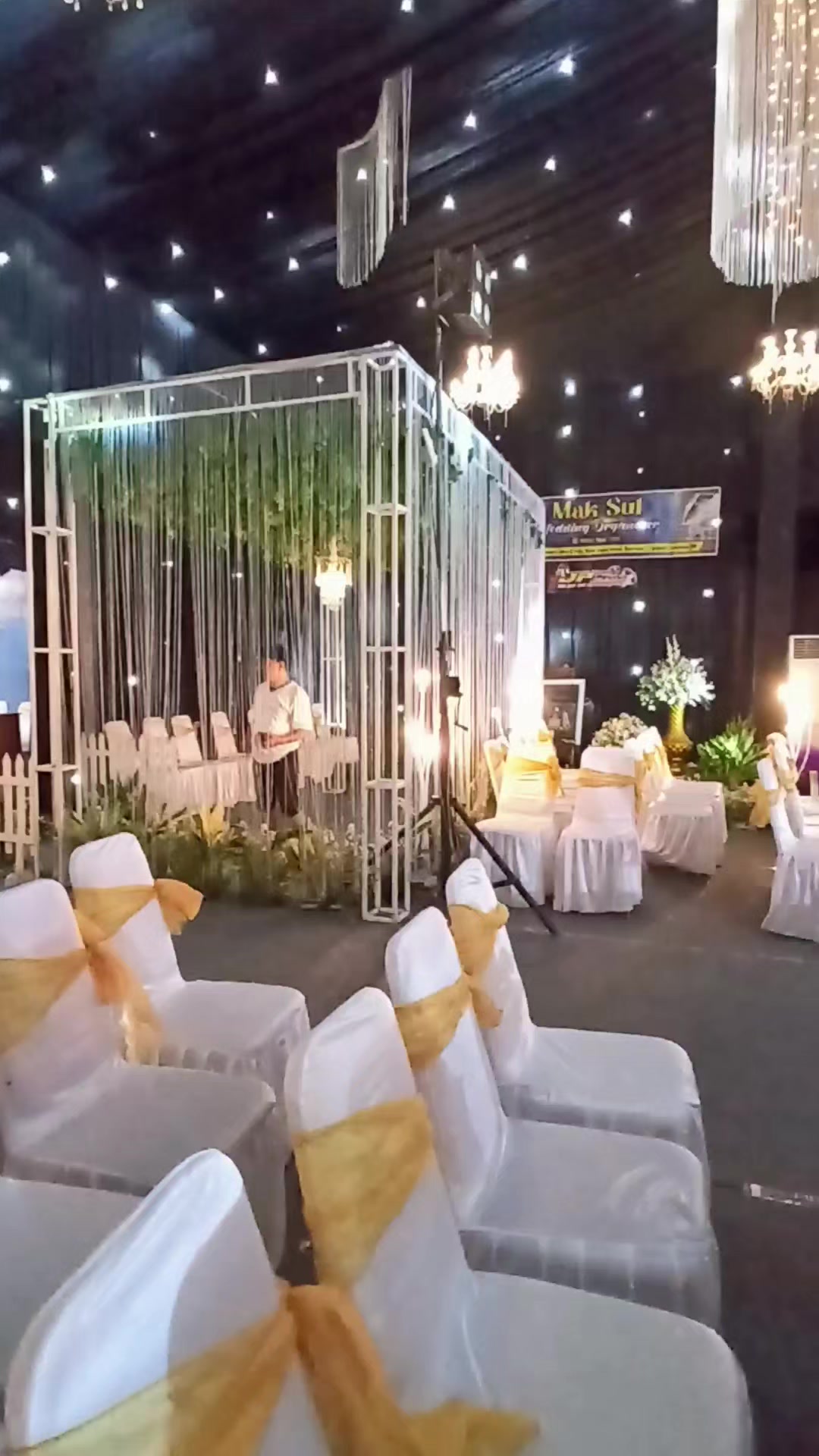 @Mak Sul Persewaan Alat Pesta.