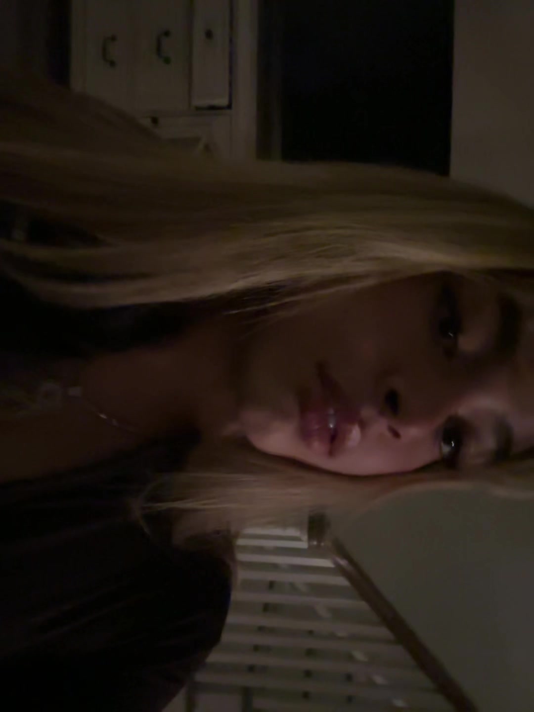 @Neli