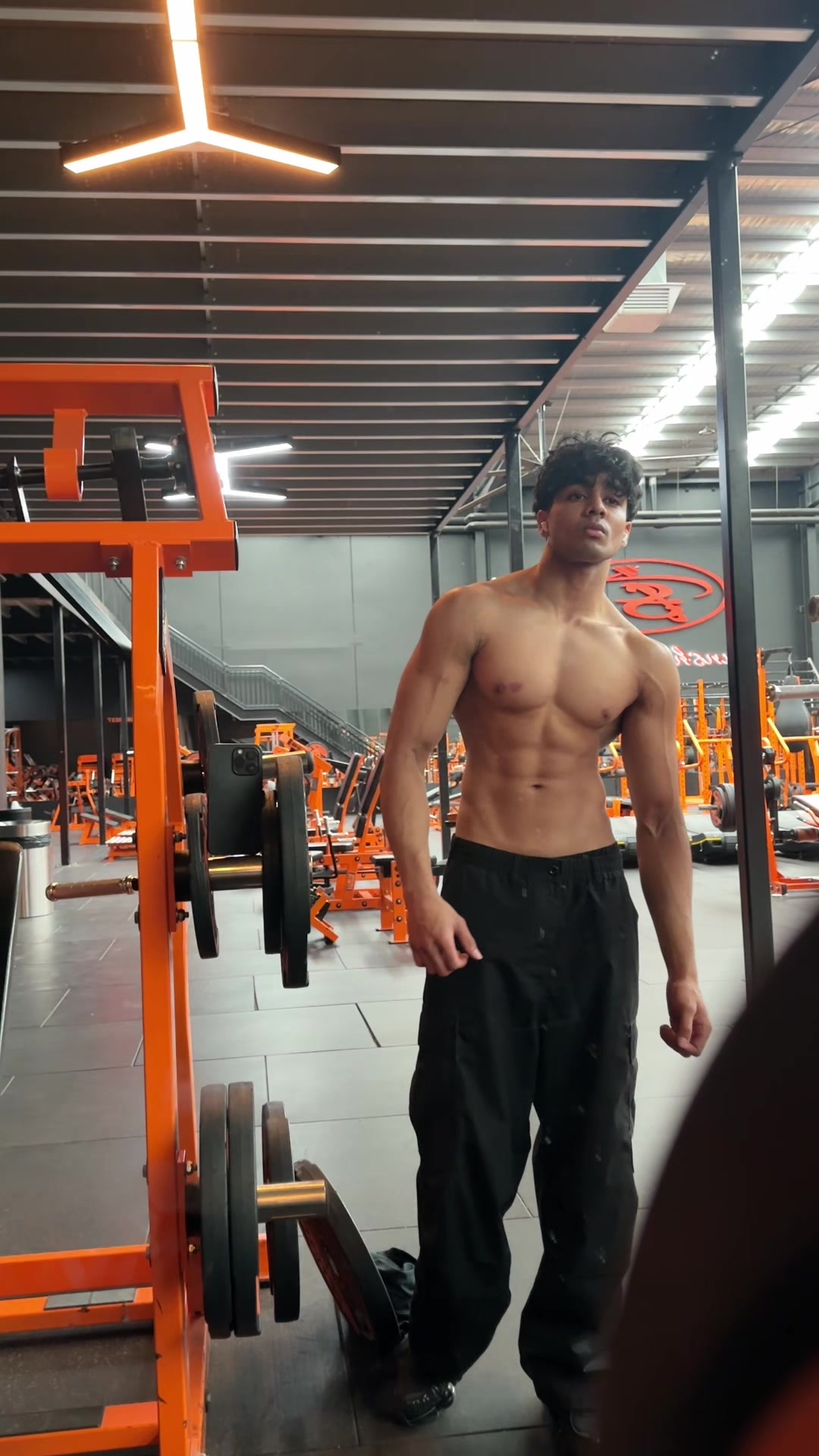 @aaryan
