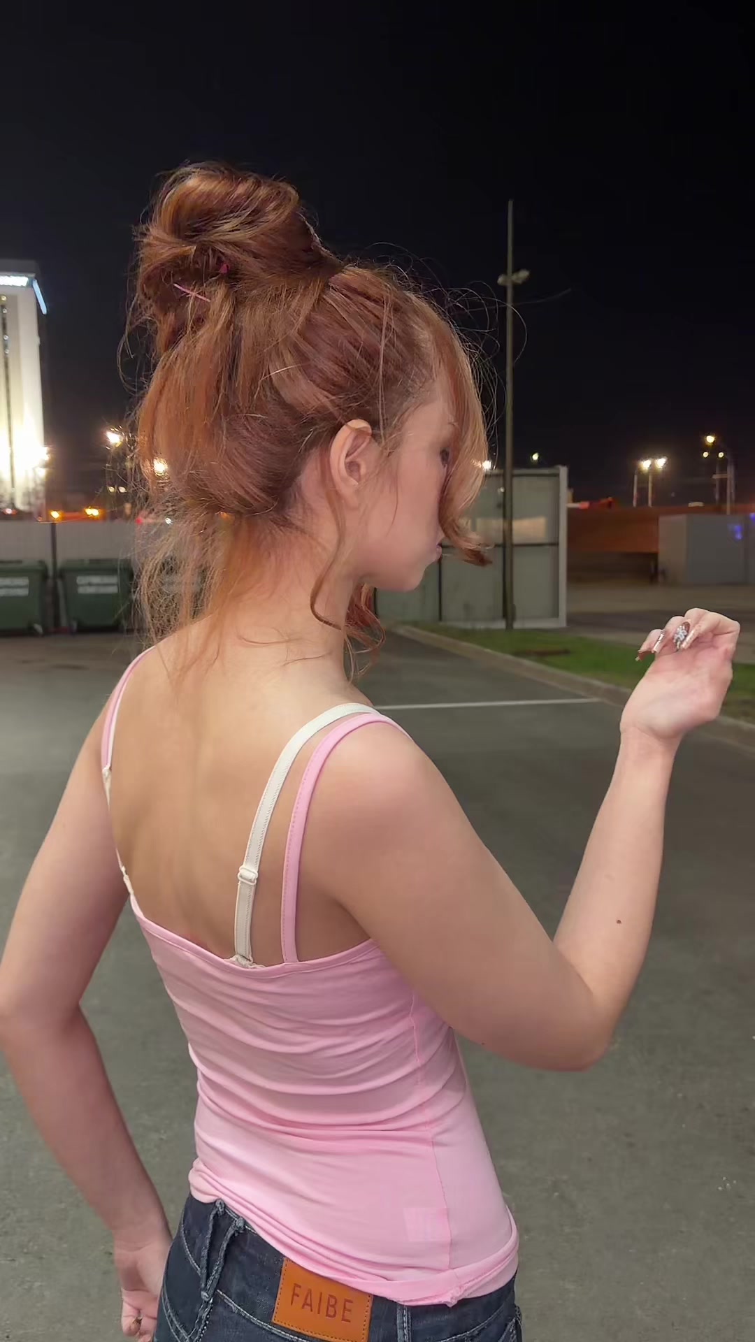 @аня anoharda