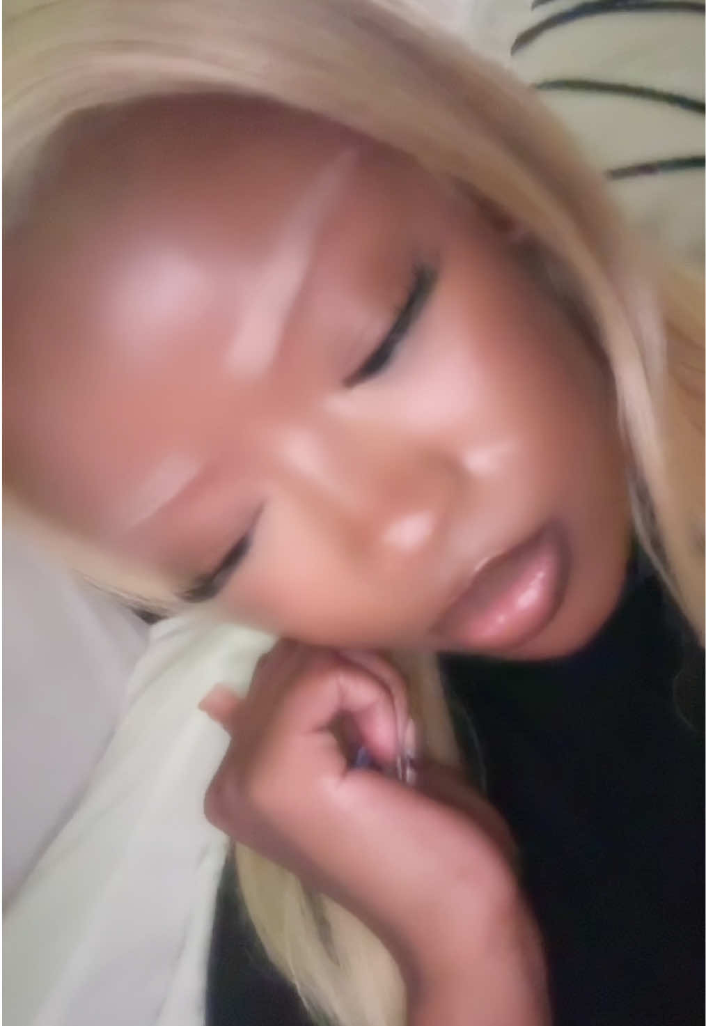 @𝐬𝐢𝐦𝐩