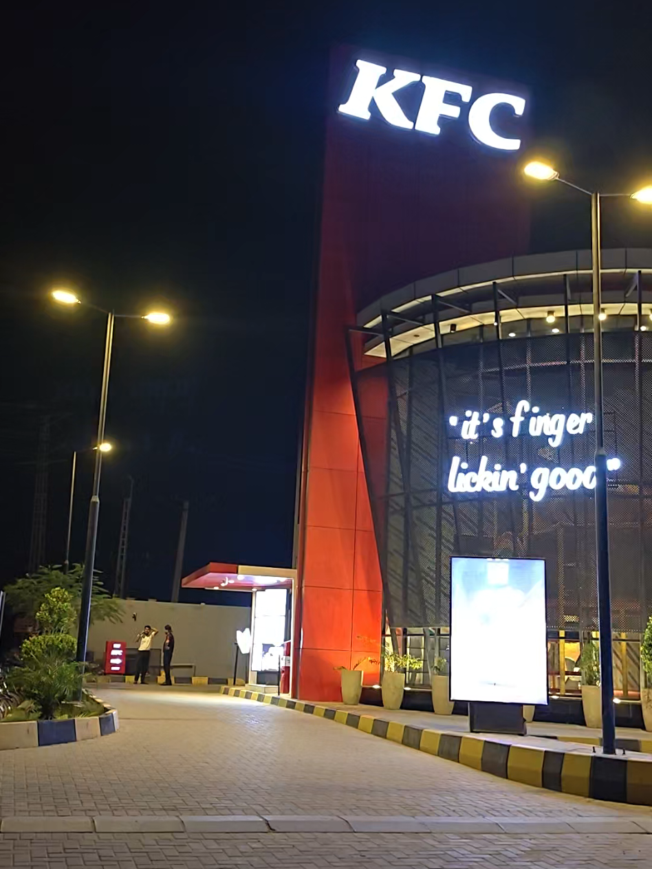 @Tariq Malik