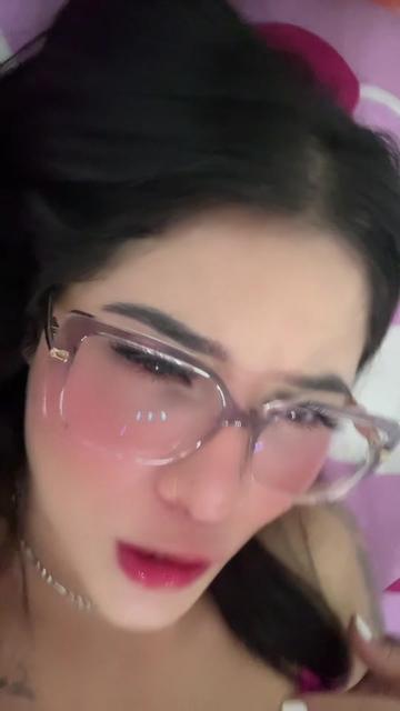 @👸🏻…🦋