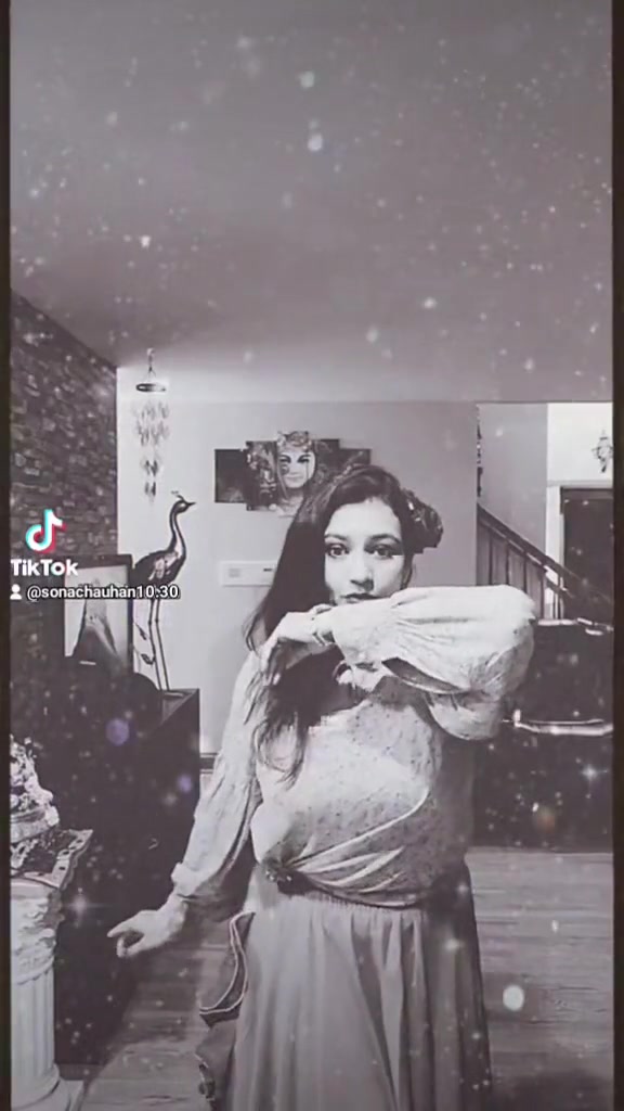 @SONA CHAUHAN 🥰😊💃💃