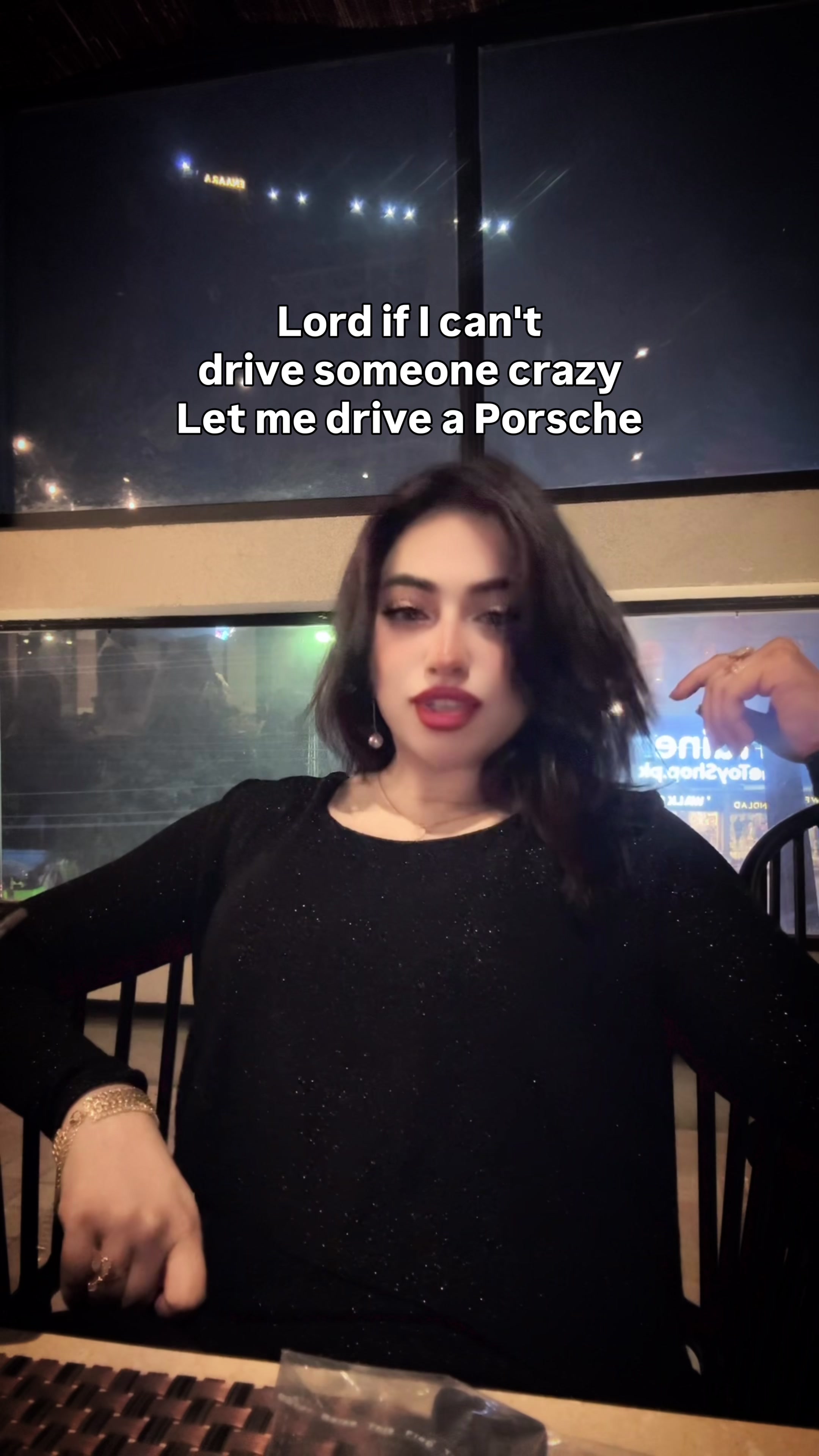 @oliyacreates