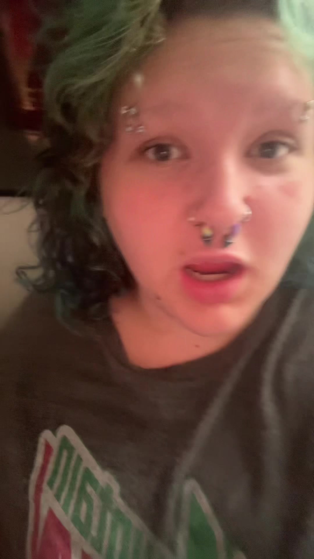@ipukeglitter63