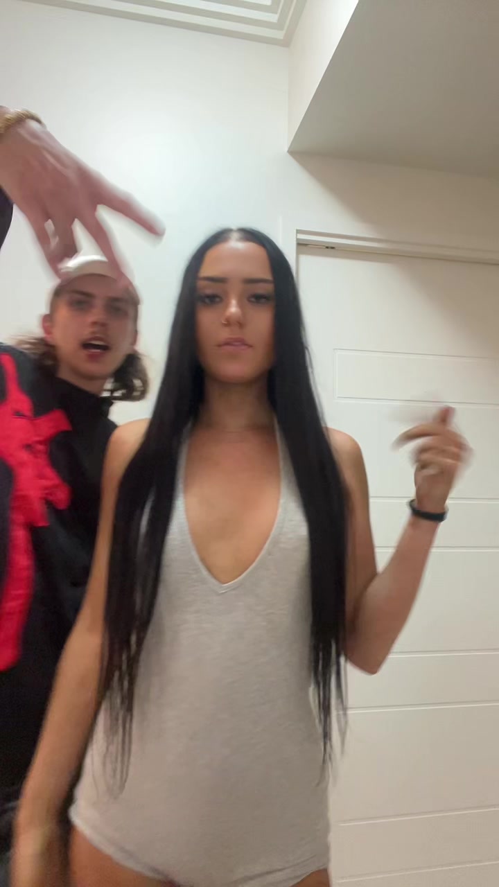 @Sophieee