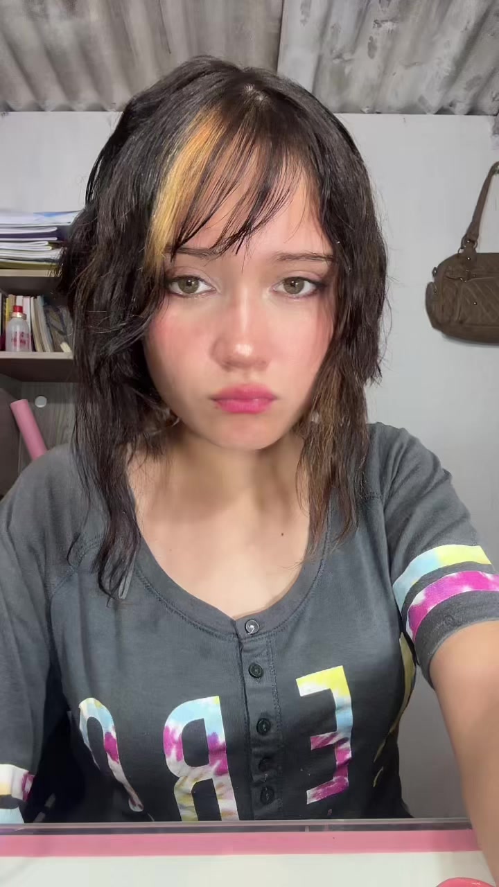 @nhayoomi