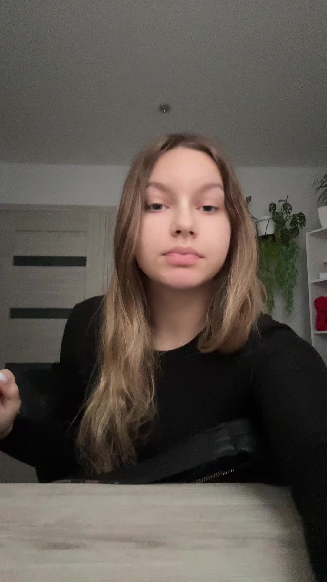 @wikaaa