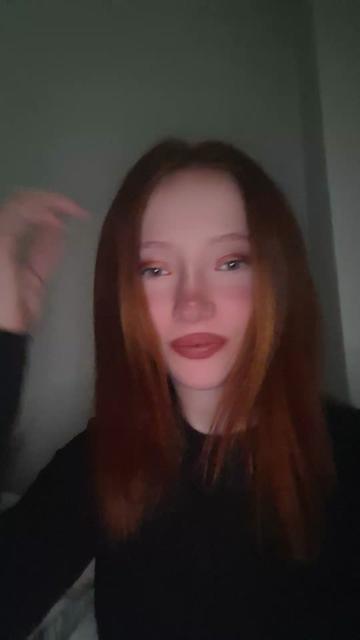 @E,