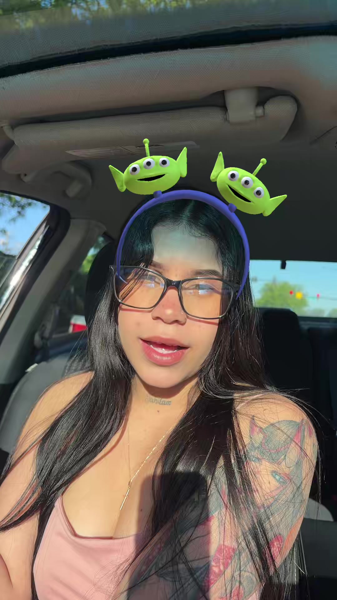 @️