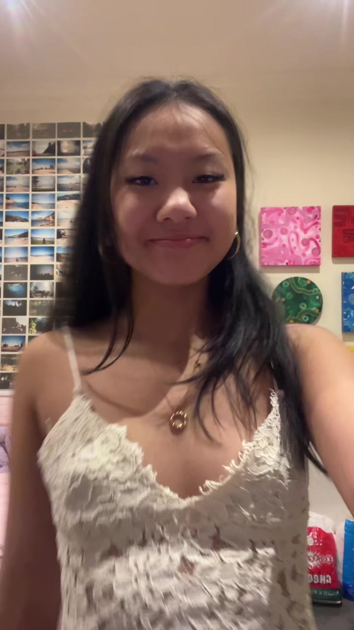 @issyissyyisssyyy