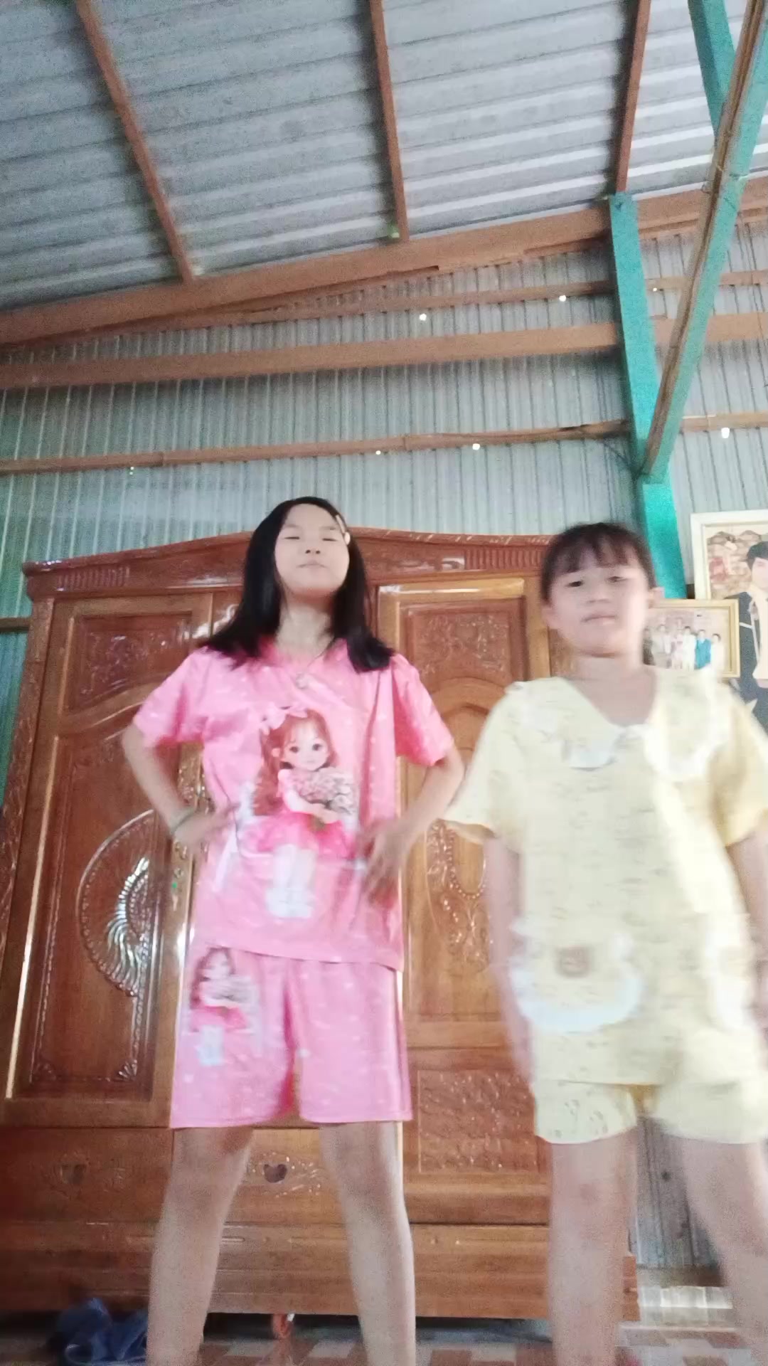 @✨ Nị ✨