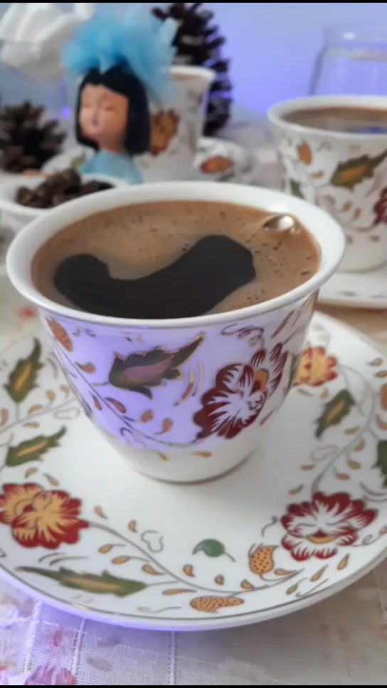 @عاشقة القهوه ☕