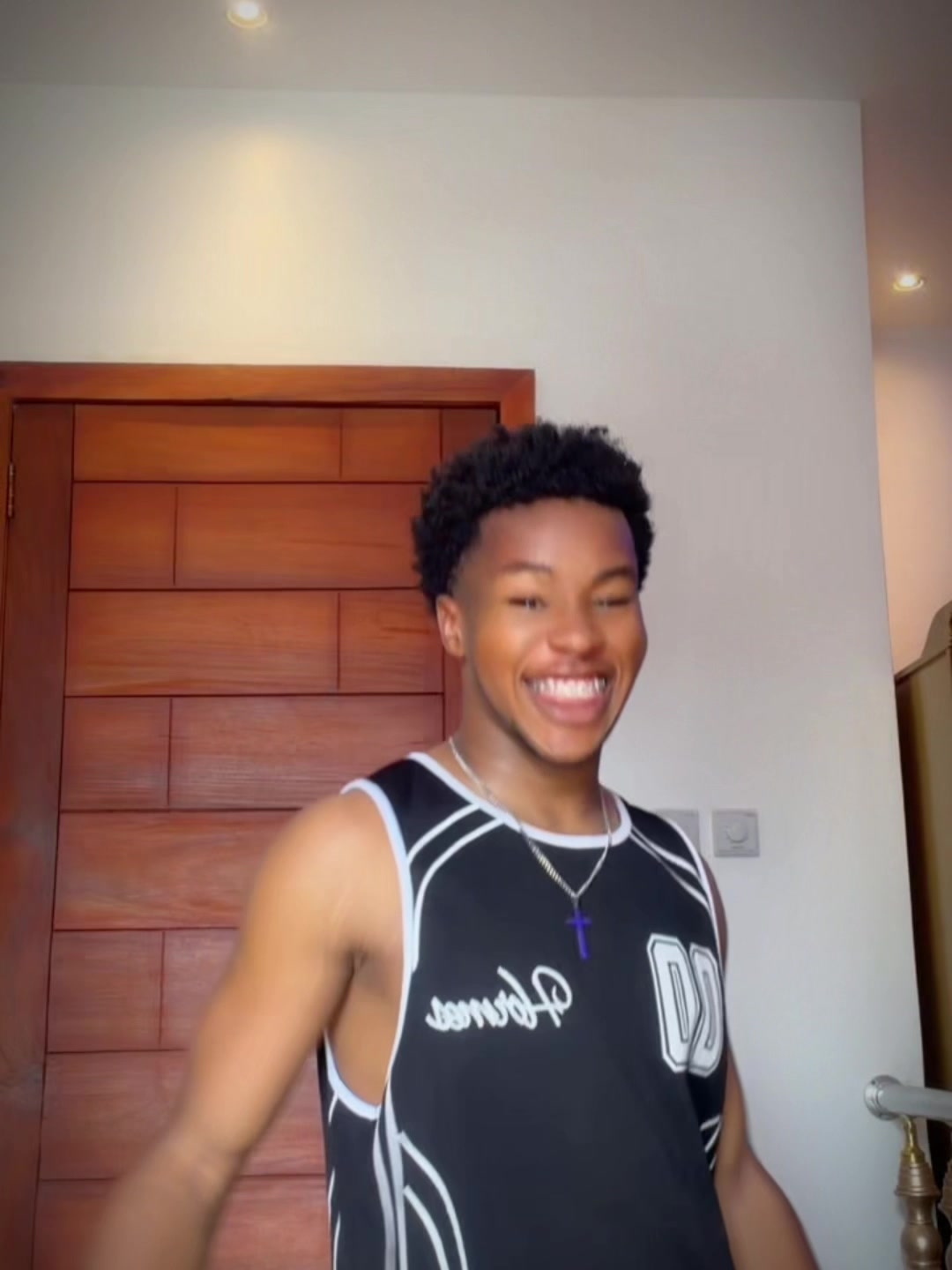 @Charles Chima 🧸