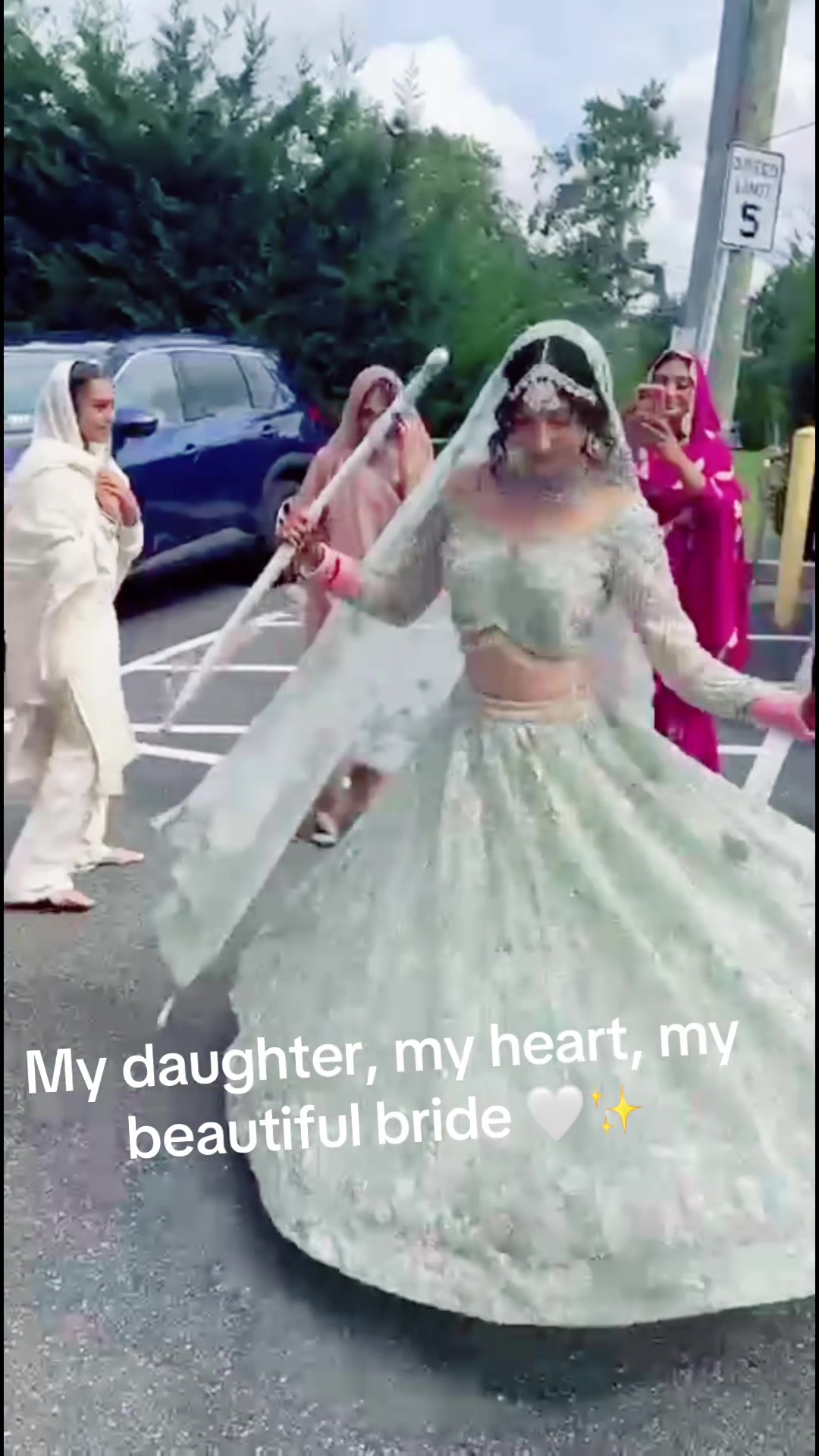 @Soni Paras