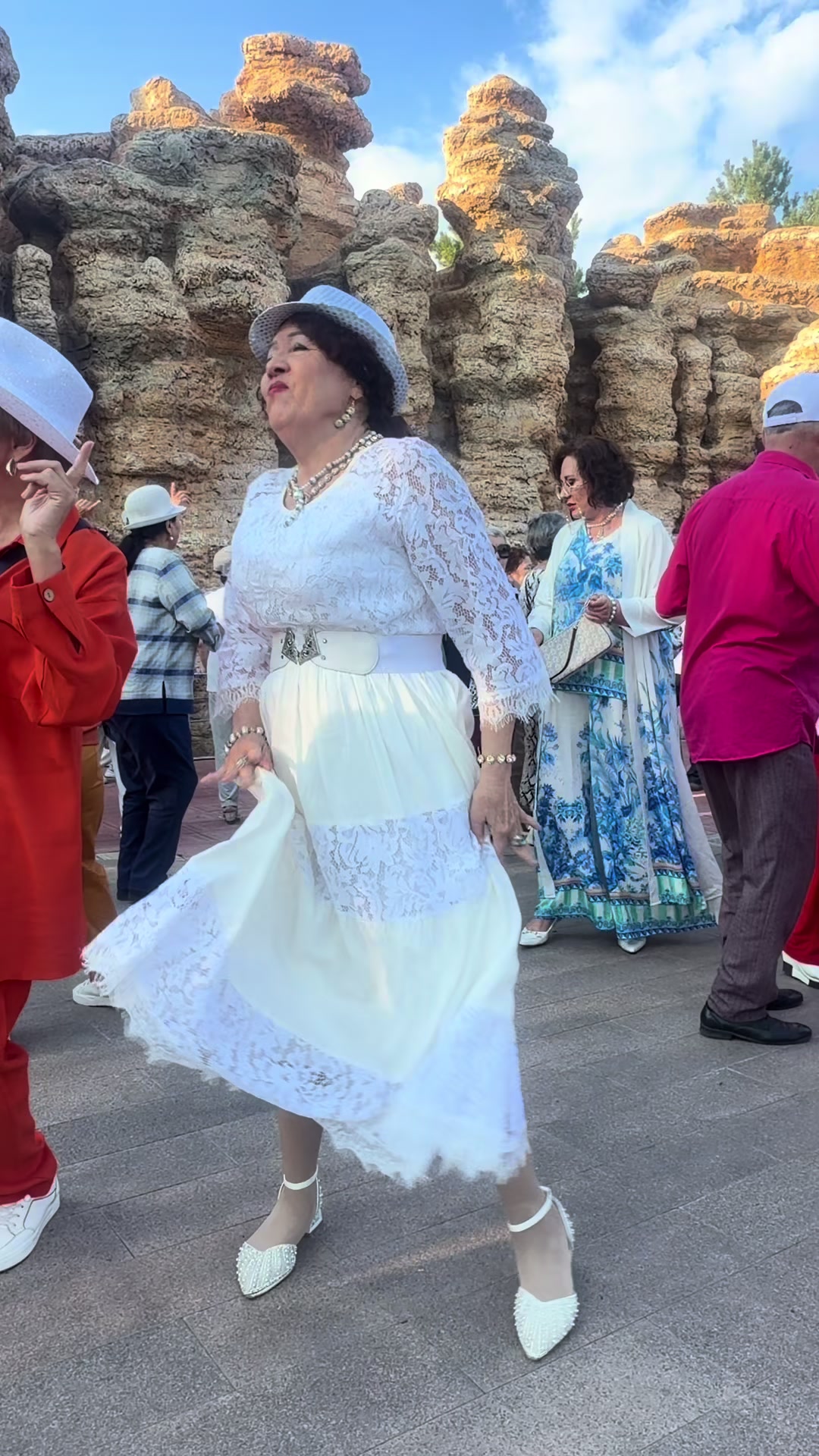 @АлуЗара