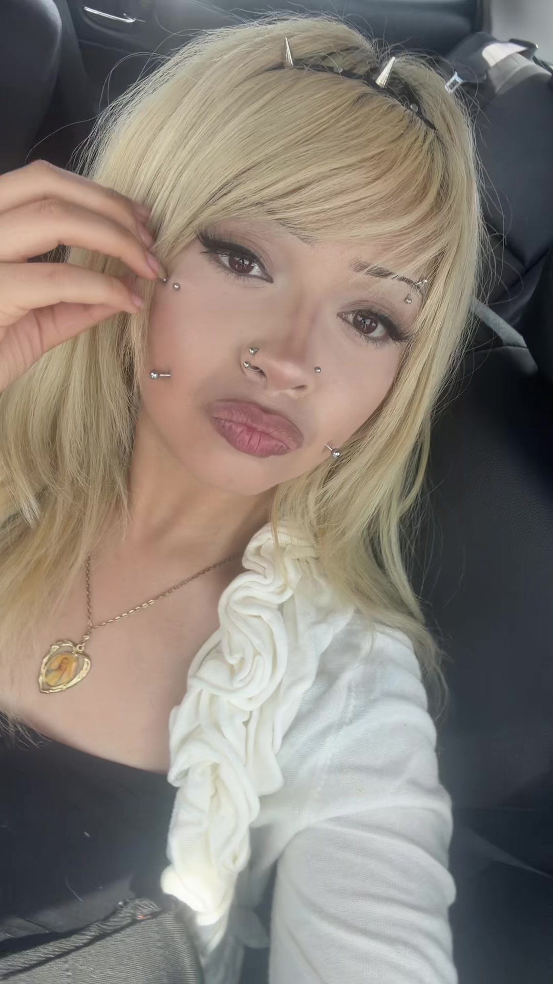@sofi8_