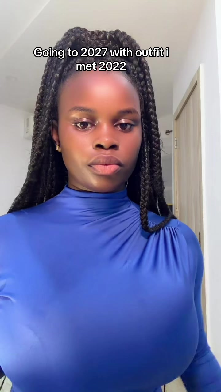 @Amara🦋💕