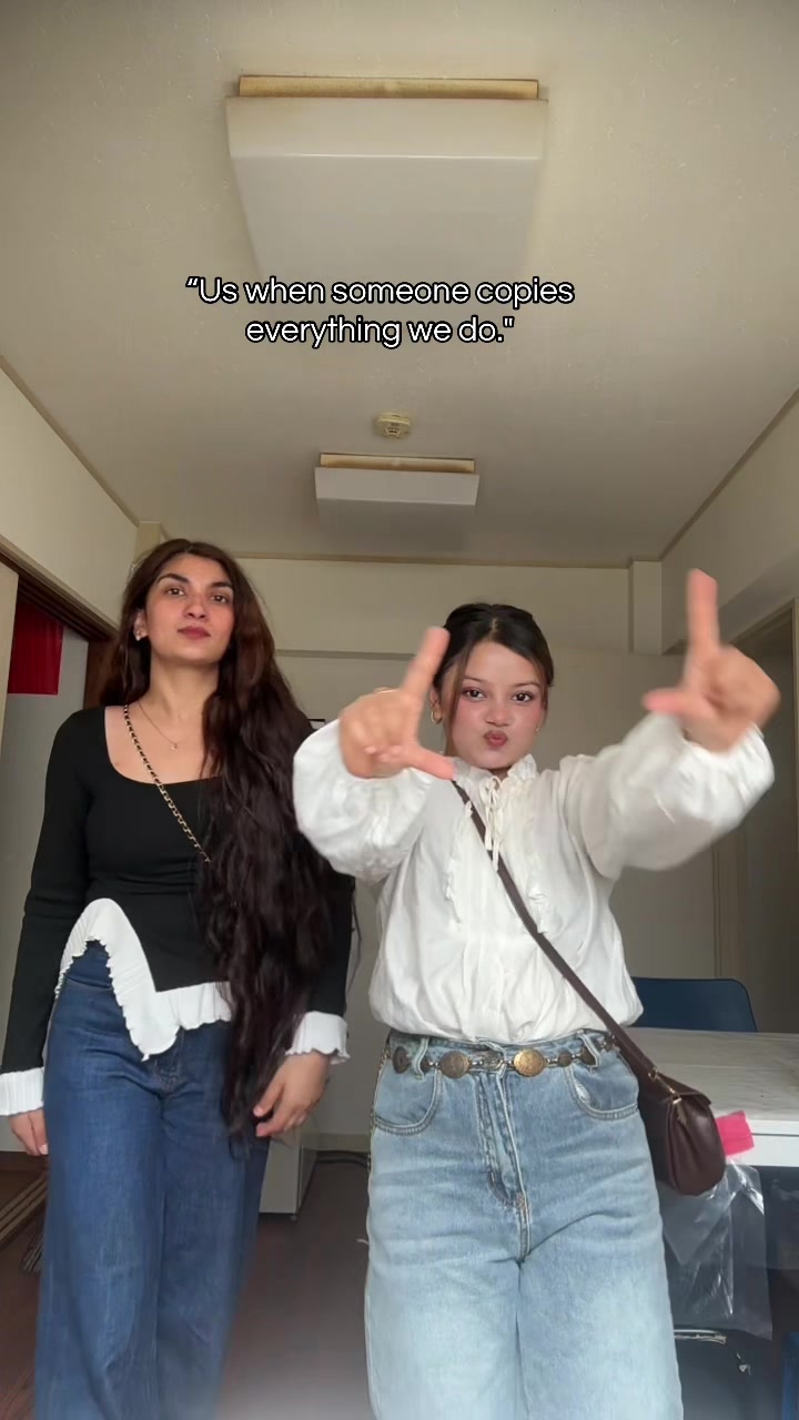 @Sacheeta🦢