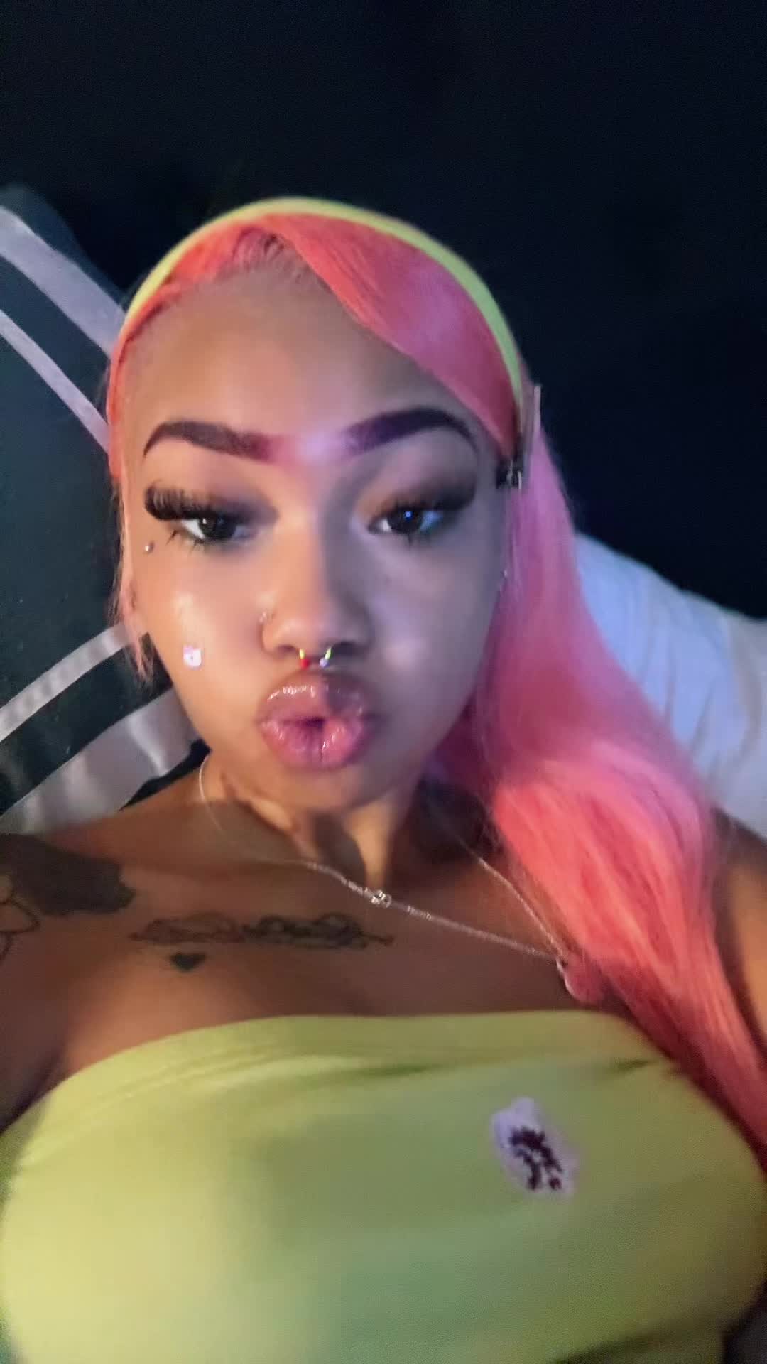 @shaniya❤︎