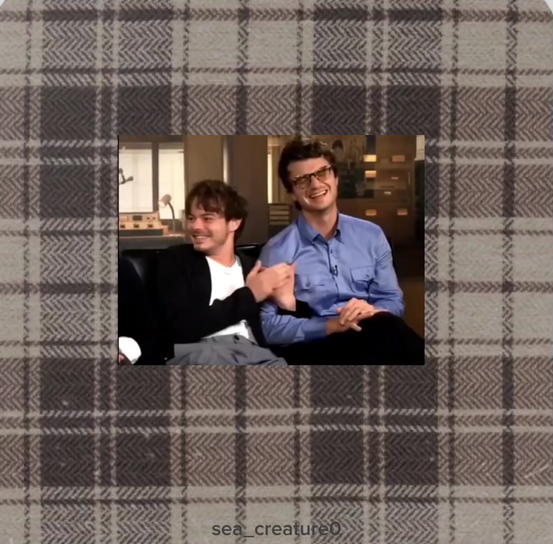 @Подонок🤩