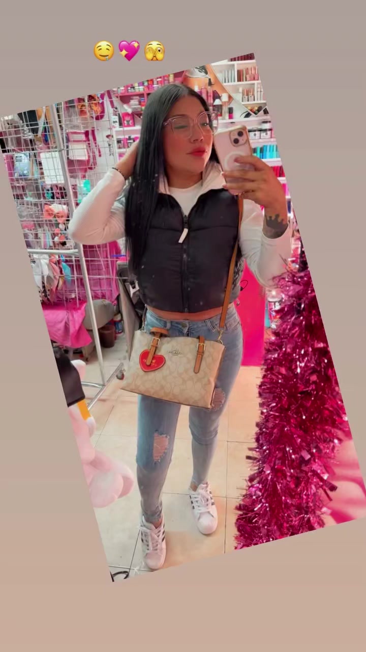 @jessica Romina