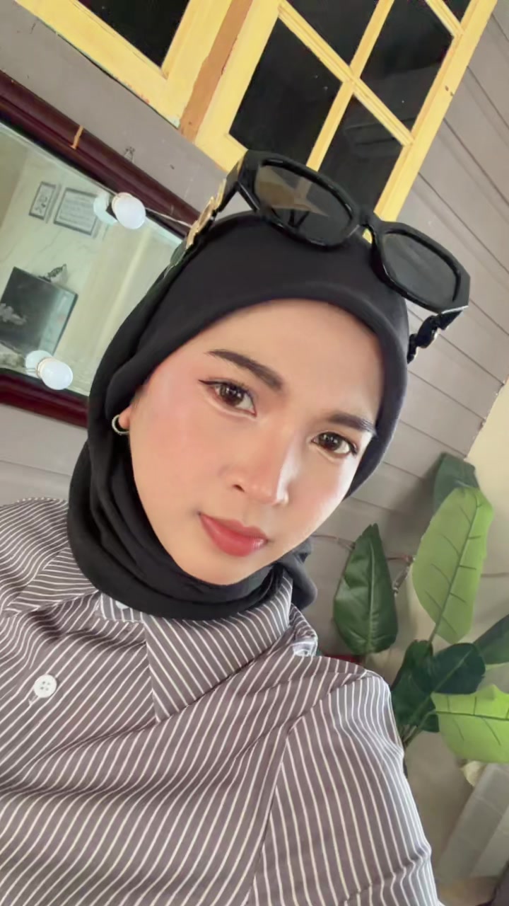 @aina