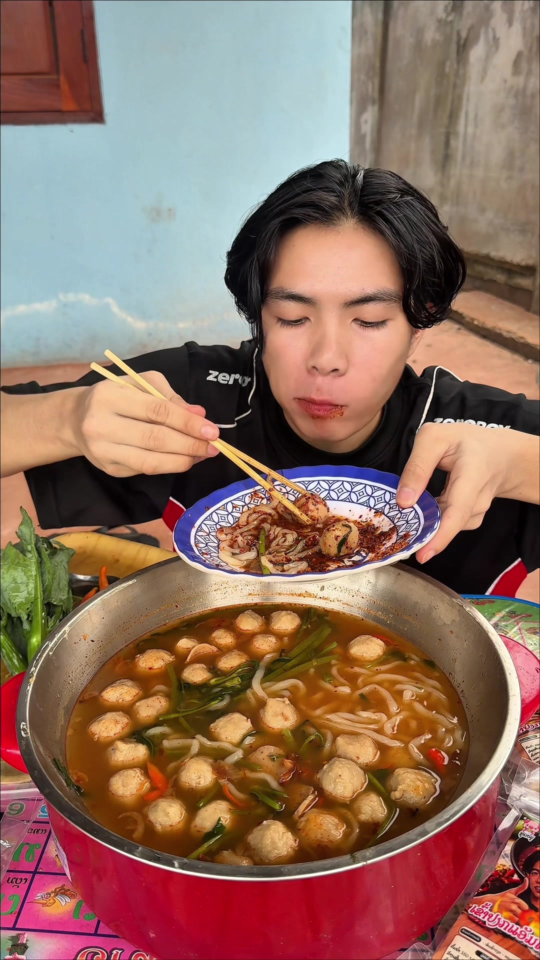 @★ ເຖື້ອງບ່າວໄຕດຳ ★ ຊ່ອງຫຼັກ 