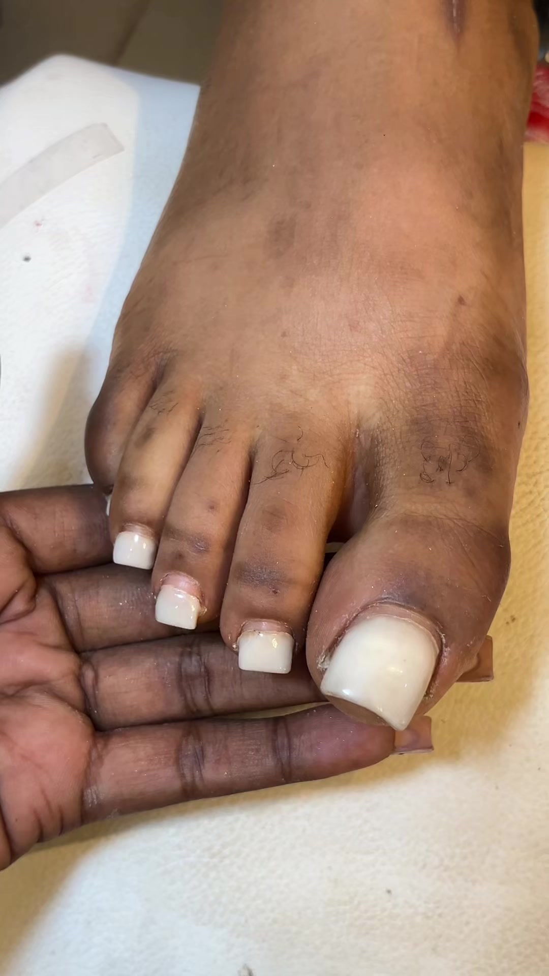 @NAIL/LASH TECH IN BENIN(UGBOR)