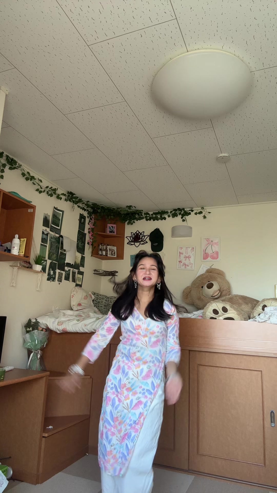 @ALINA🌸