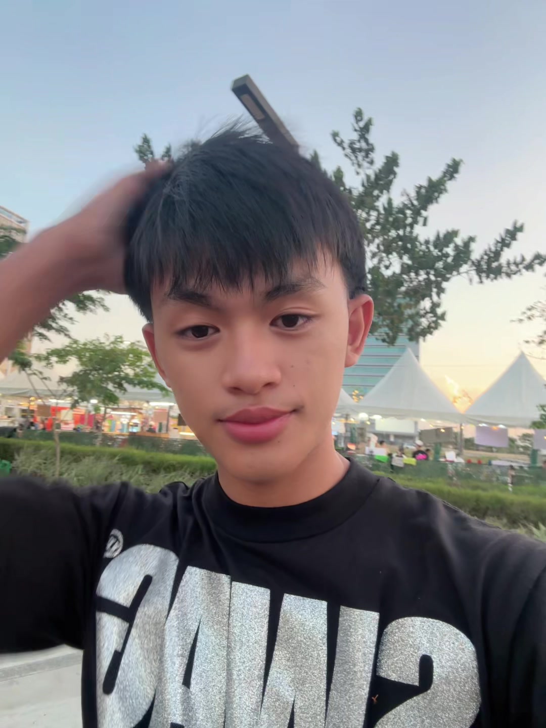 @Andrew🇵🇭🇬🇸