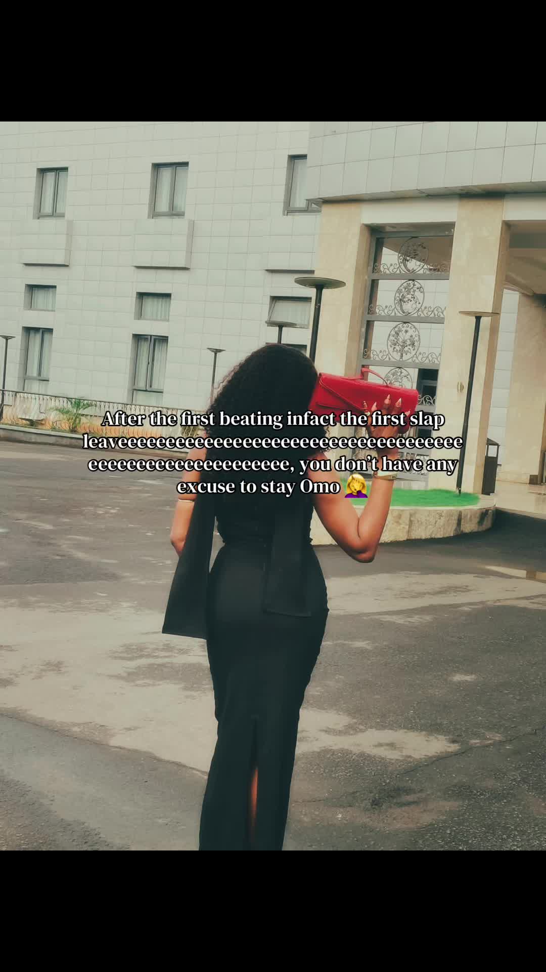 @𝒩𝑜𝒷𝑜𝒹𝓎_𝒸𝒶𝓇𝑒𝓈 😒