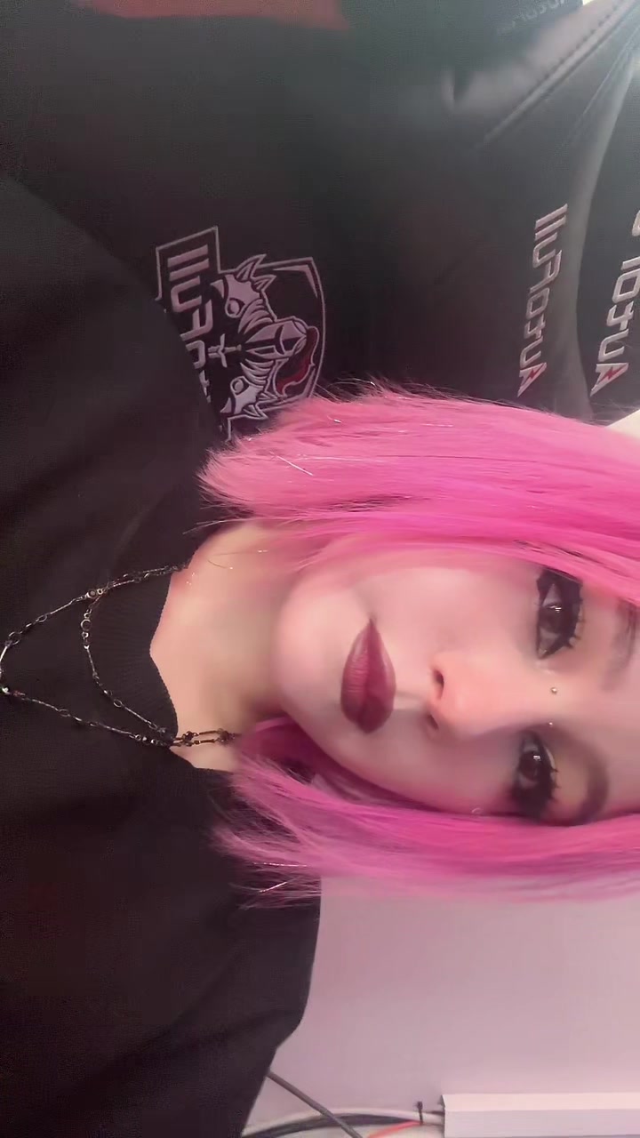 @meowu