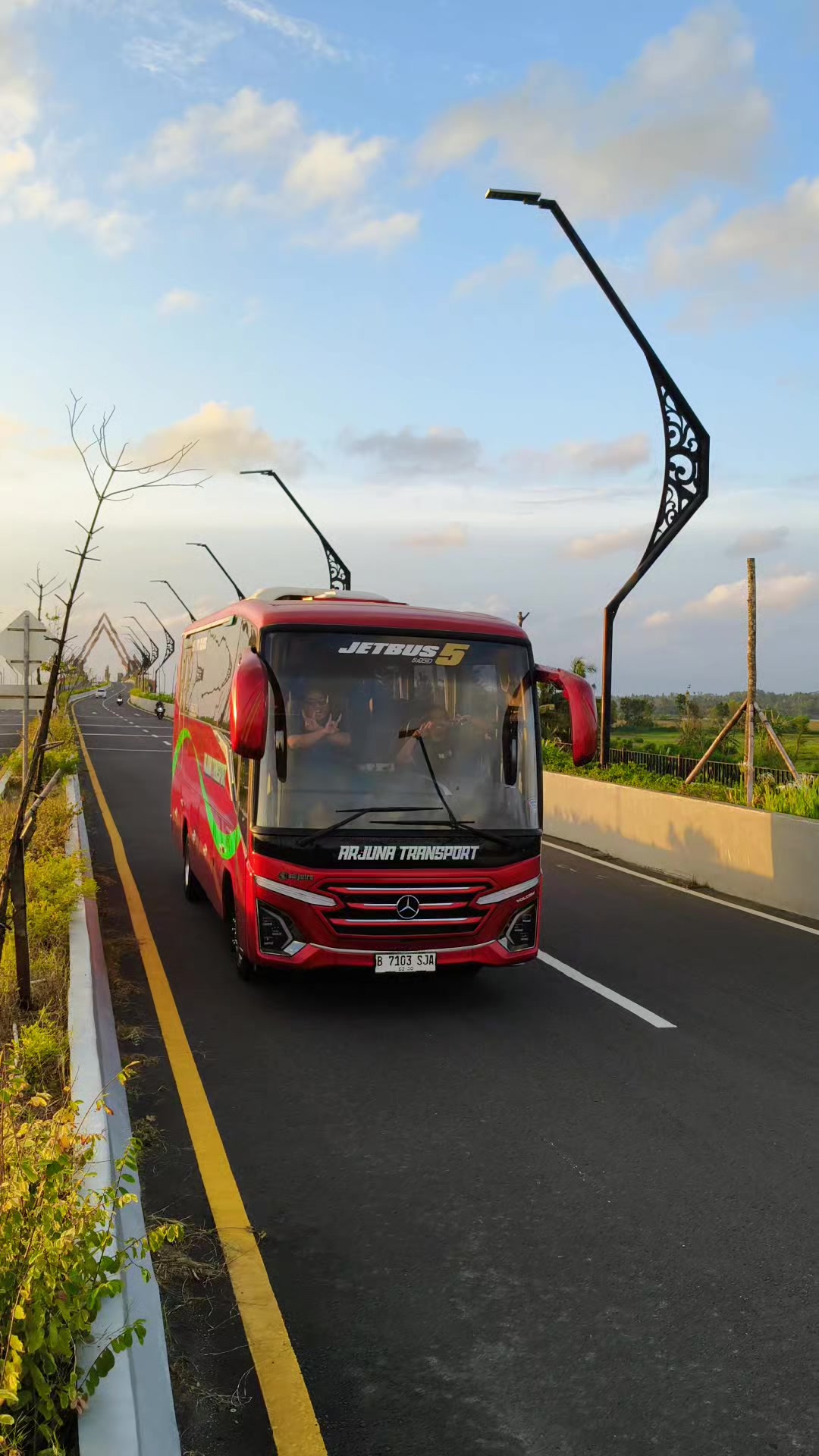 @RENTAL MOBIL JOGJA