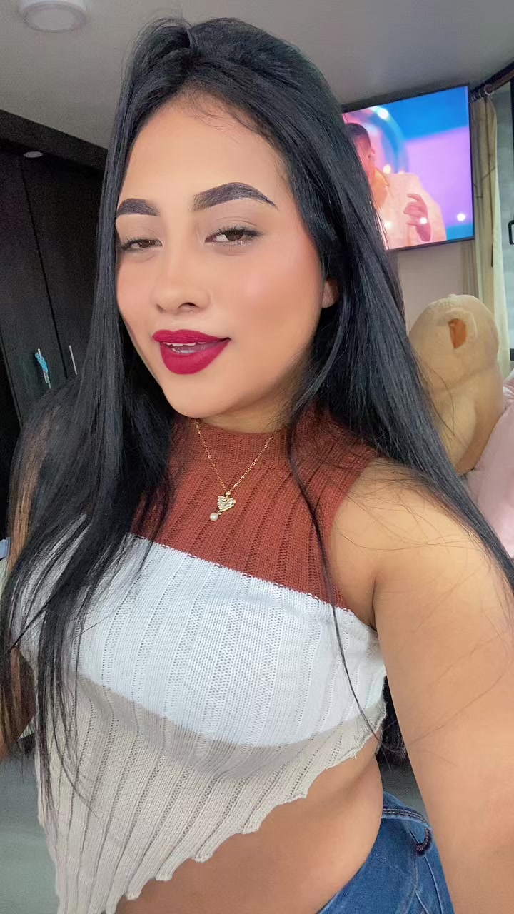 @𝑀𝐼𝐾𝐼 𝑇𝐸𝐹𝑌𝑆 👸
