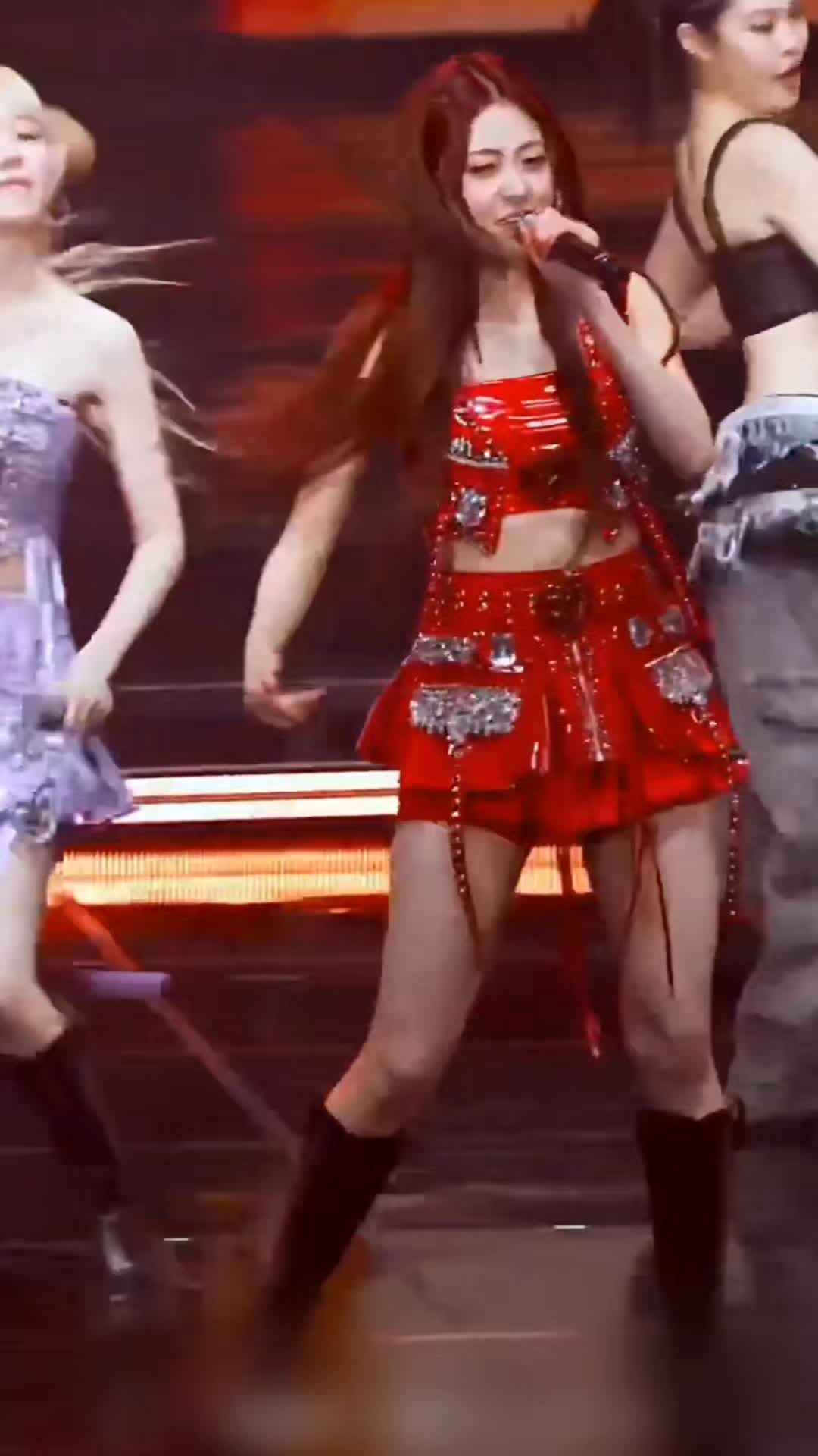 @喰種 ⸺