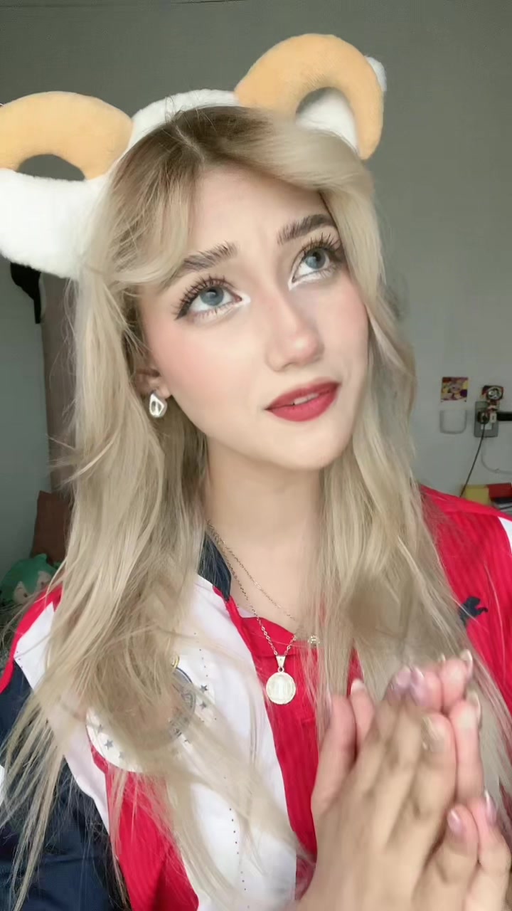 @Lelepoxy