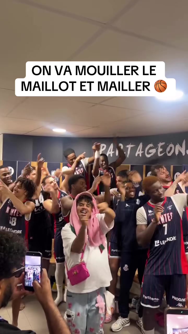 @Ball’N Connect 👑🏀