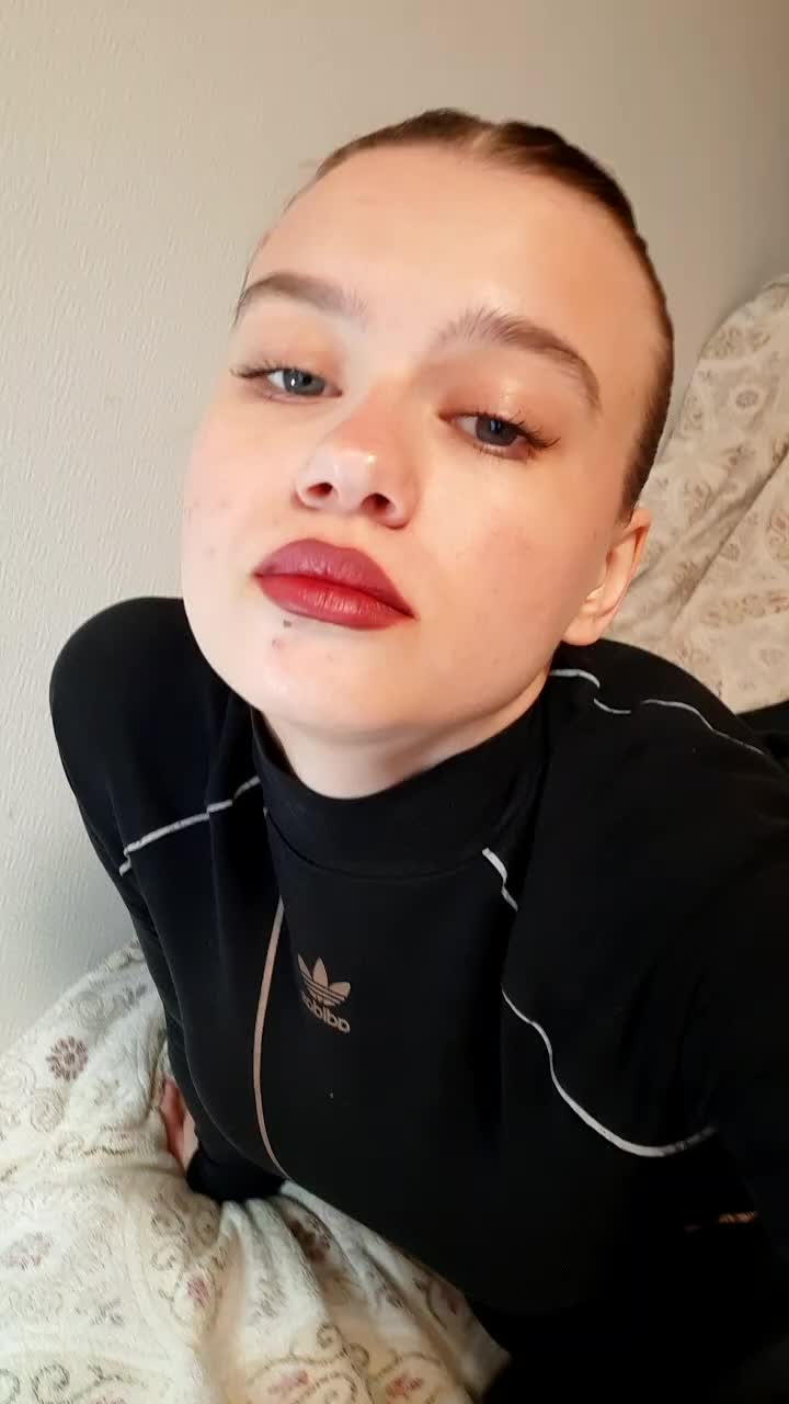 @🤓