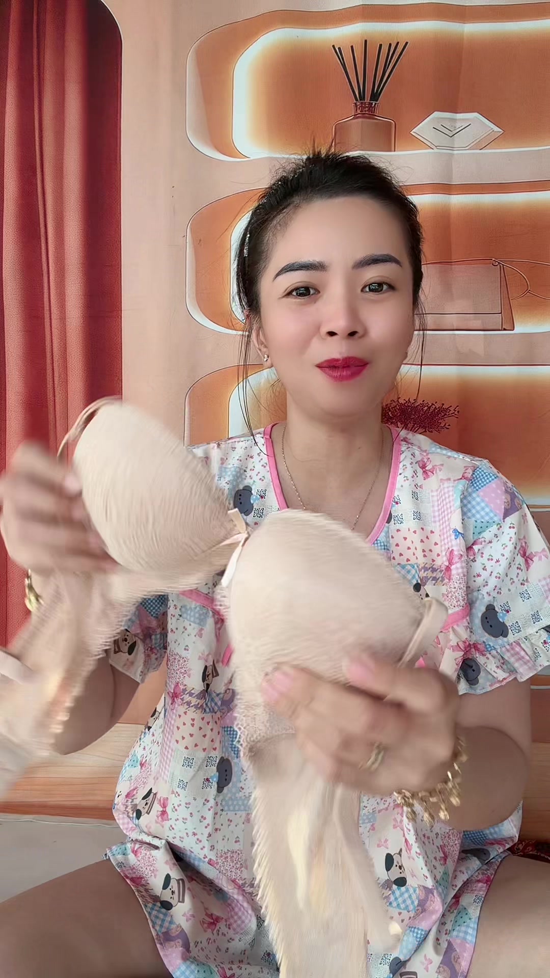 @Em Cẩm Nè