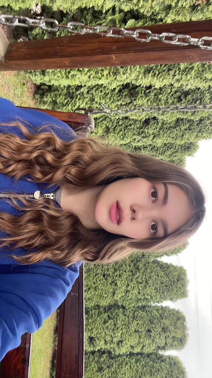 @льоля💋💋💋