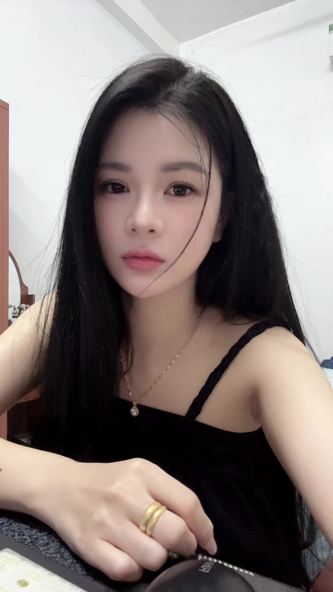 @Mít