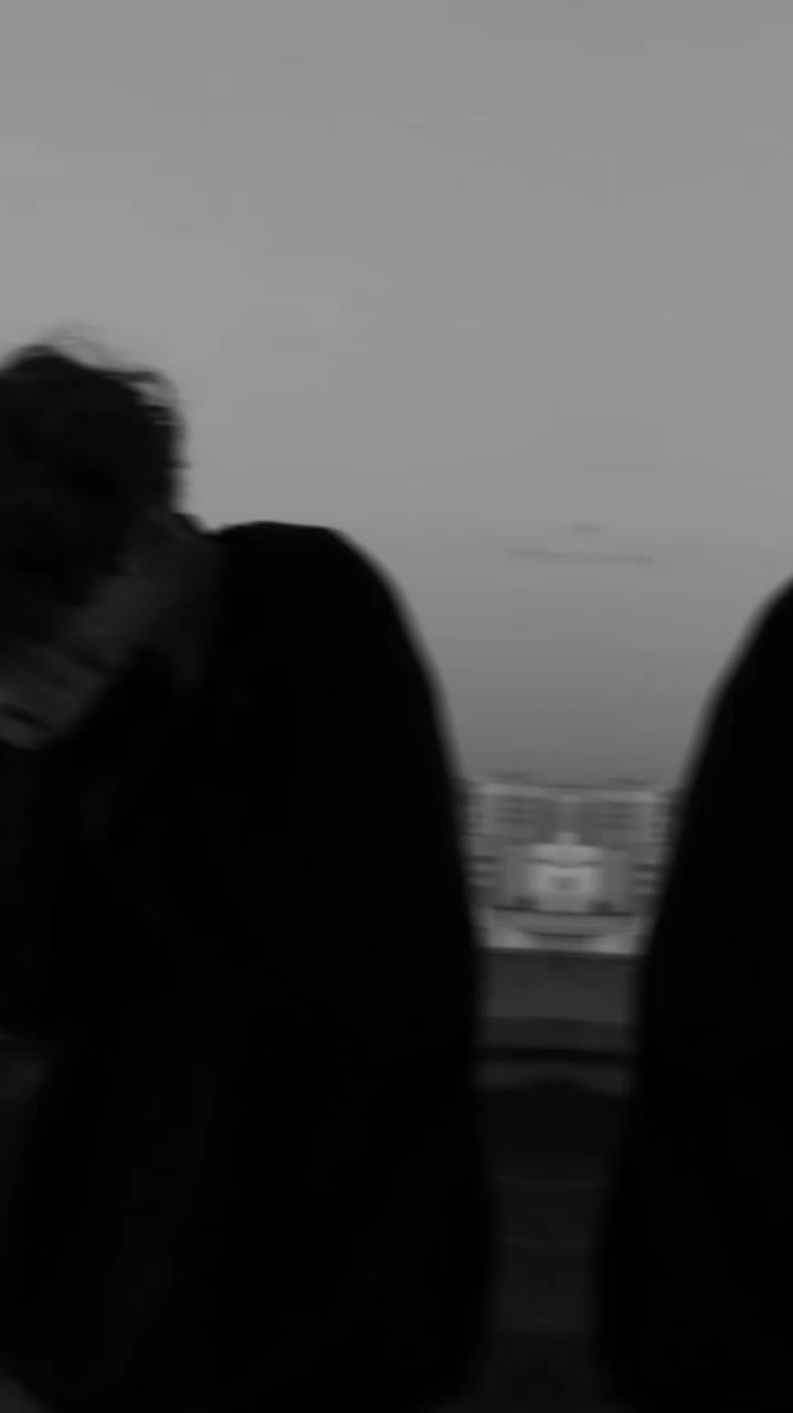 @ᴍᴜꜱɪᴄ ʟʏʀɪᴄꜱ