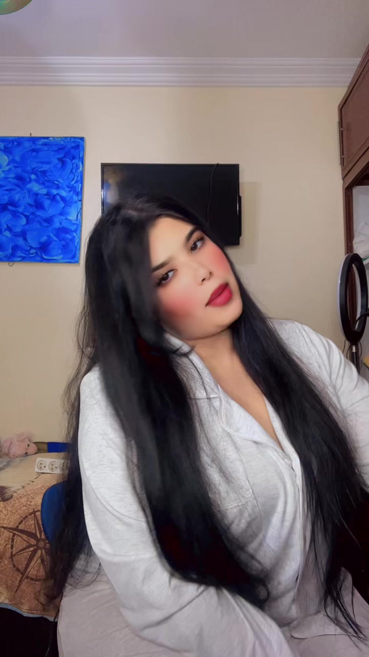 @loubnamarrocina