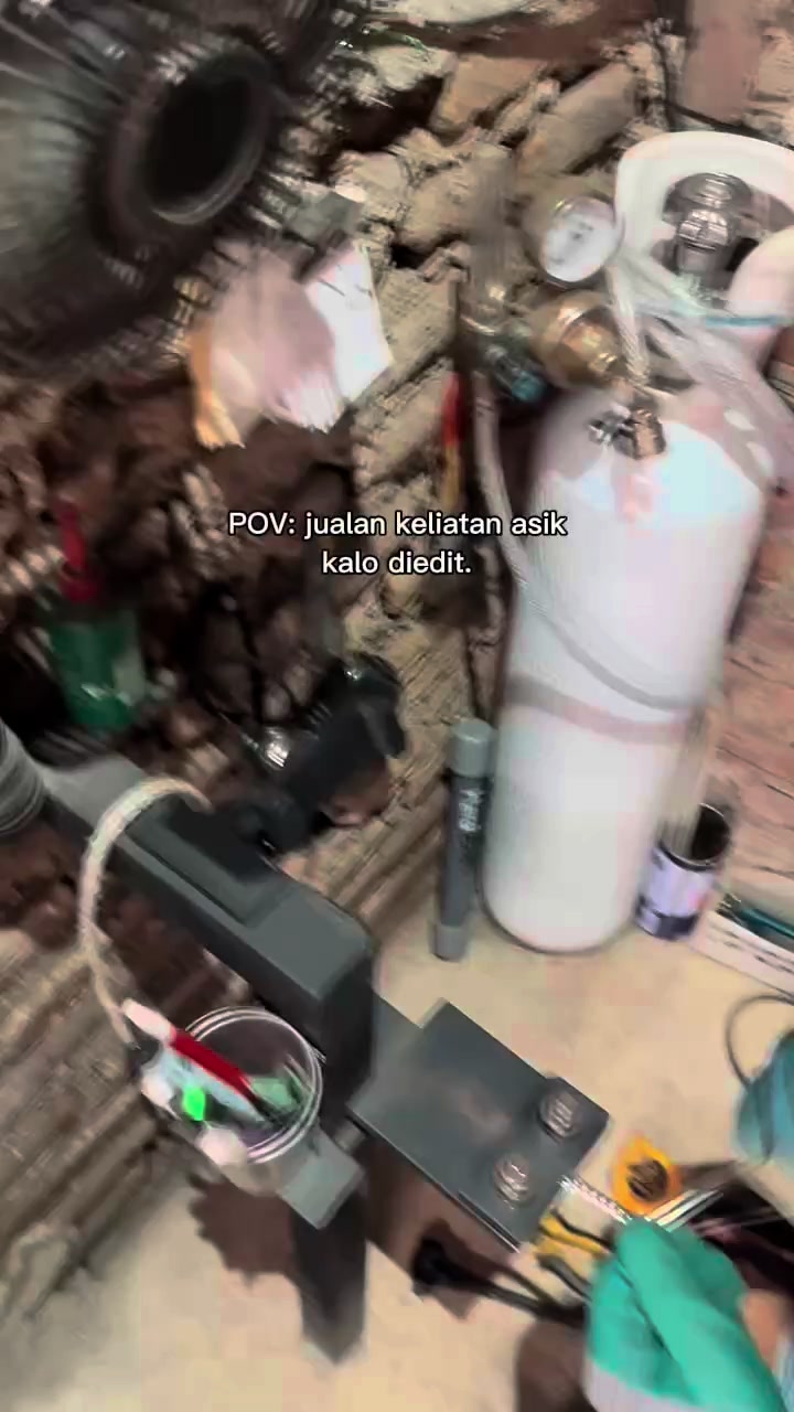 @Zhafco